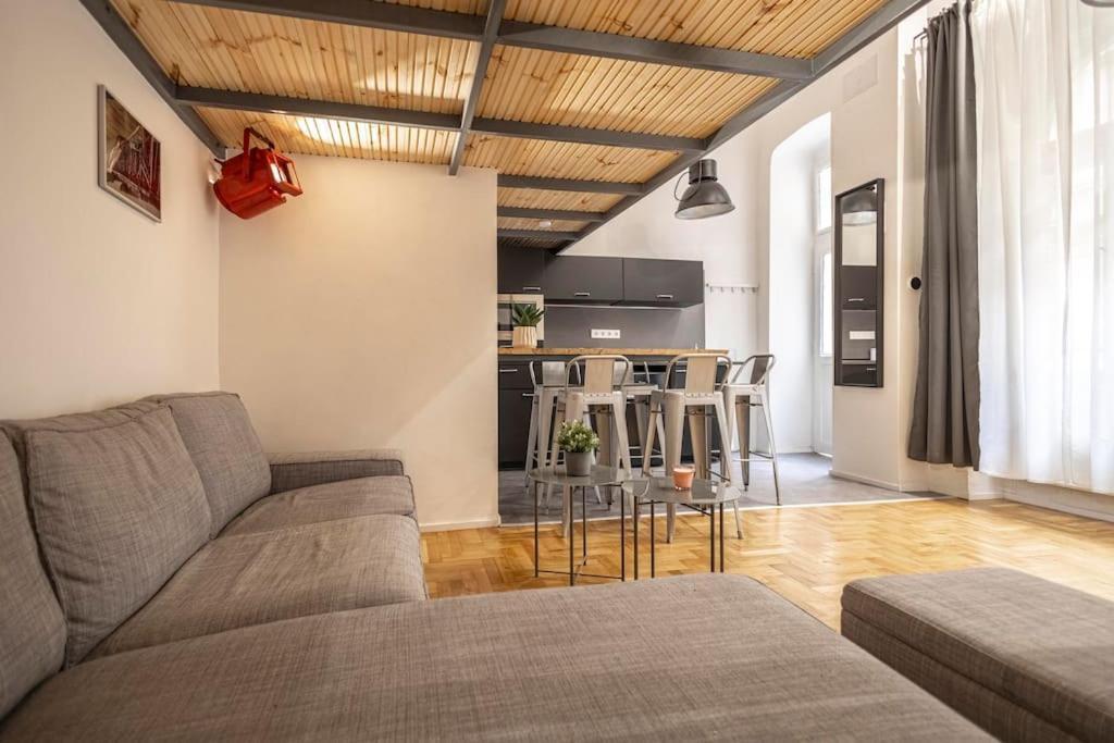 Industrial Westend 布达佩斯 外观 照片